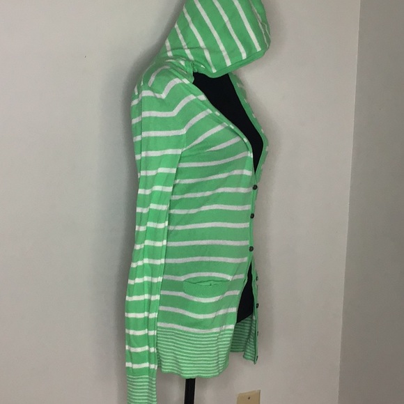 Victoria’s Secret women’s shirt - Picture 2 of 4